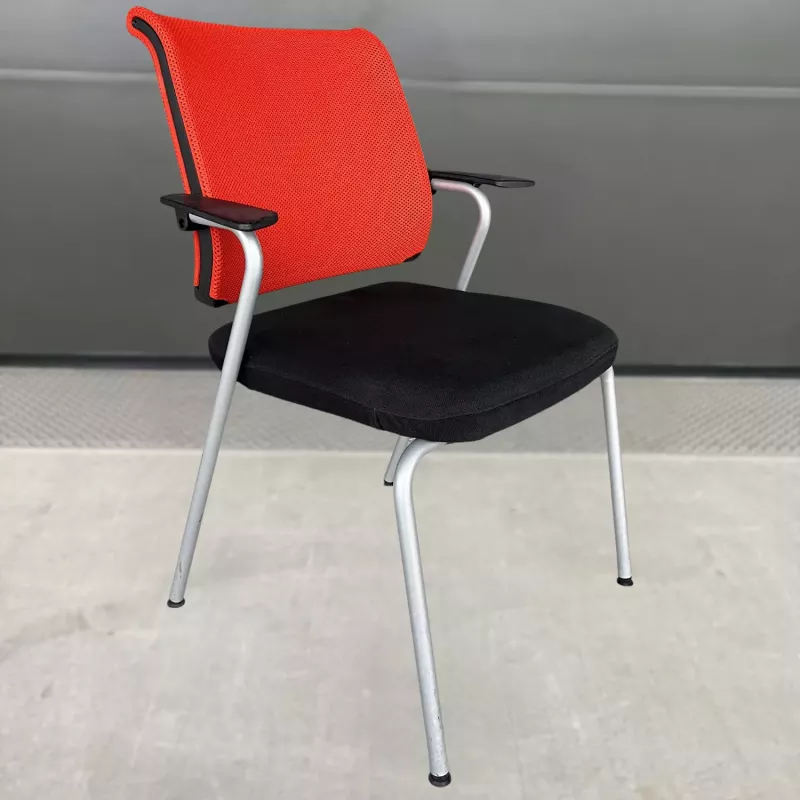 NETWIN│SEDUS - Siège visiteur empilable│Noir/rouge/Gris alu