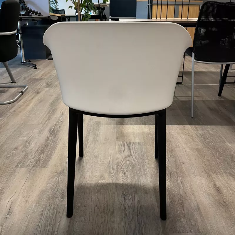 SCOTT│Fauteuil sur 4 pieds polypropylène noir - avec placet similicuir│Blanc/Noir