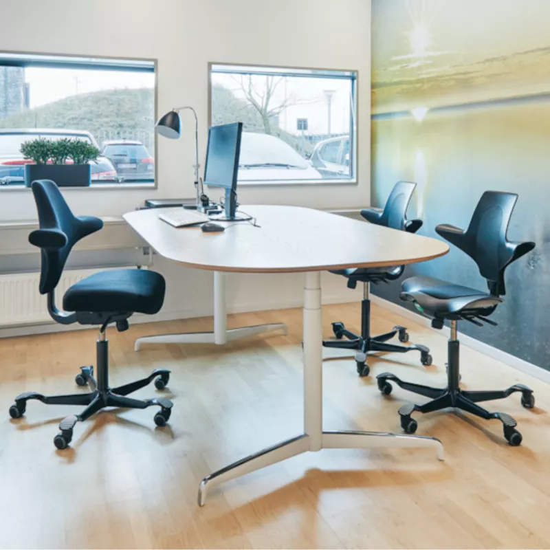 HAG CAPISCO 8106│Chaise de travail│Noir